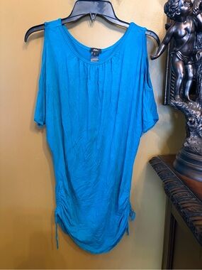 Storm Bright Teal Cold-Shoulder Tunic with Side Ruching